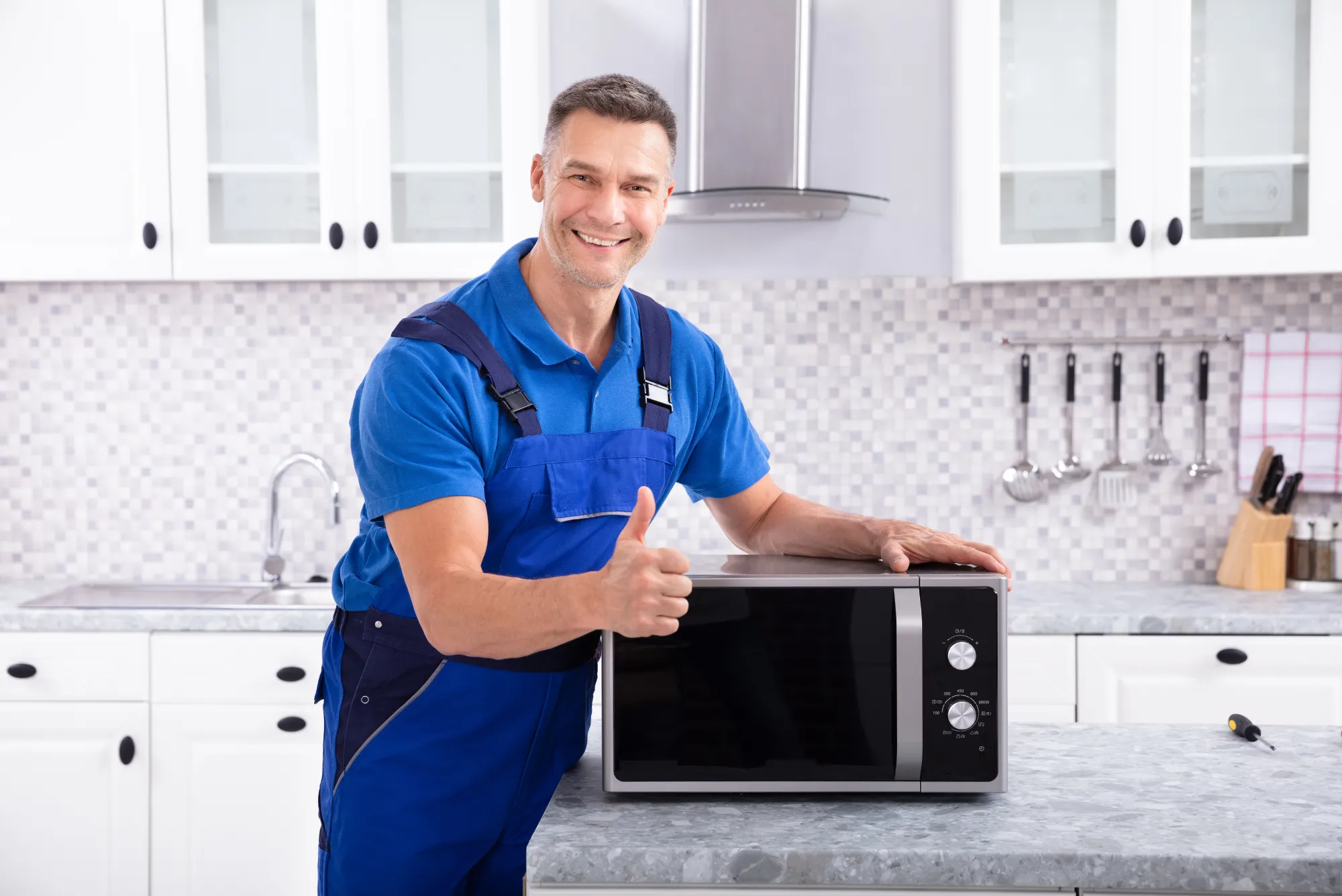 Microwave-Oven-Repair-Dubai