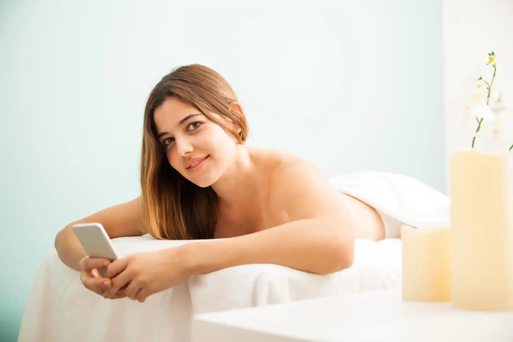 Are Male Therapists Available for Home Massage Dubai?
